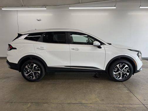 2025 Kia Sportage Hybrid EX