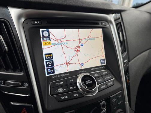 2012 Hyundai SONATA Limited