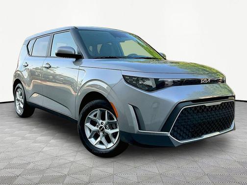 Steel Gray 2025 Kia Soul LX