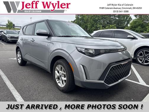 Steel Gray 2025 Kia Soul LX