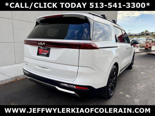 2024 Kia Carnival SX