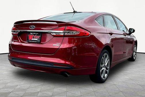 Ruby Red Metallic Tinted Clearcoat 2017 Ford Fusion SE