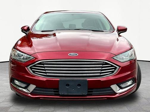 Ruby Red Metallic Tinted Clearcoat 2017 Ford Fusion SE