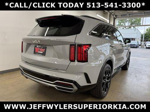 2023 Kia Sorento SX