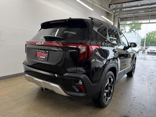 2025 Kia Seltos S