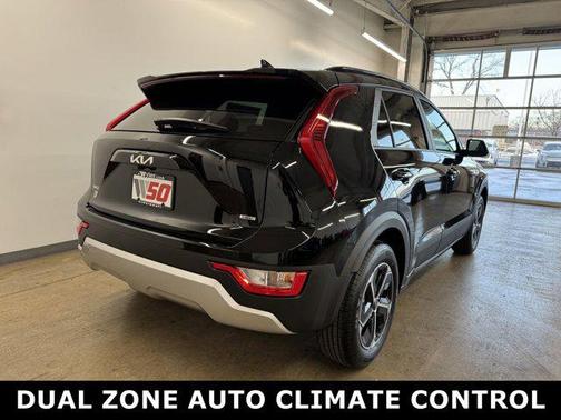 2025 Kia Niro LX