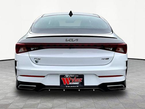 Glacial White Pearl 2022 Kia K5 GT-Line
