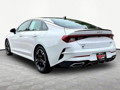 Glacial White Pearl 2022 Kia K5 GT-Line