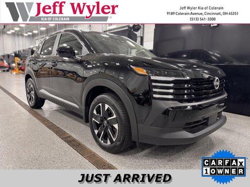 2025 Nissan Kicks SV