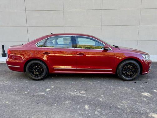 2016 Volkswagen Passat 1.8T S