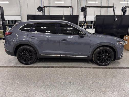 2023 Mazda CX-9 Carbon Edition