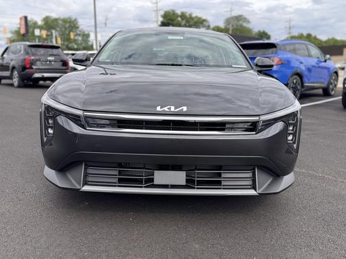 Interstellar Gray 2026 Kia K4 EX