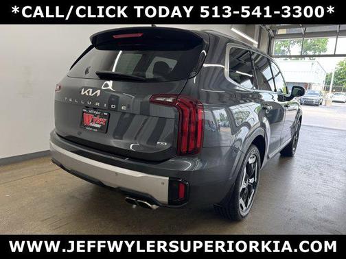 2023 Kia Telluride S