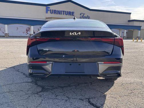 2026 Kia K5 EX