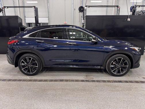 2022 INFINITI QX55 ESSENTIAL