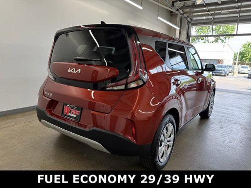 2025 Kia Soul LX