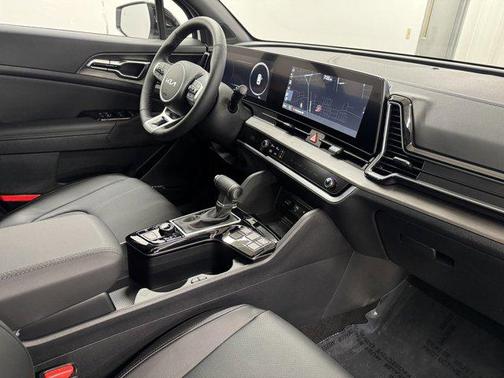 2025 Kia Sportage S