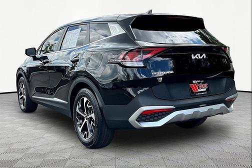 Ebony Black 2024 Kia Sportage EX