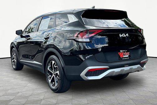 Ebony Black 2024 Kia Sportage EX