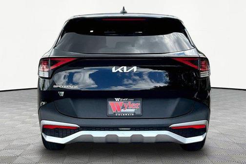 Ebony Black 2024 Kia Sportage EX