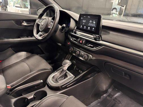 2021 Kia Forte GT-Line