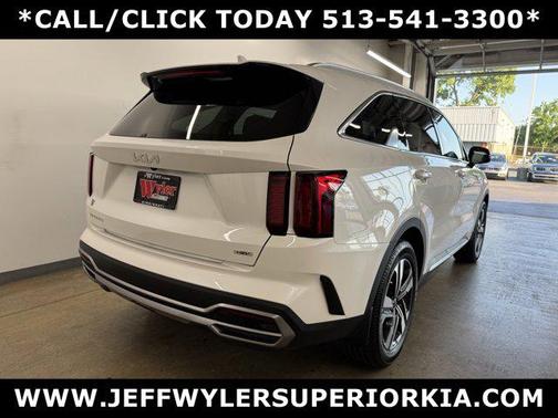 2023 Kia Sorento Hybrid EX