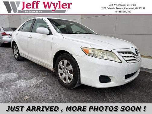 2010 Toyota Camry LE