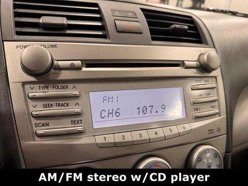 2010 Toyota Camry LE