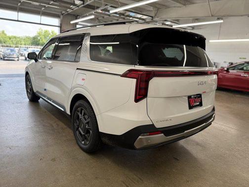 2026 Kia Carnival Hybrid SX
