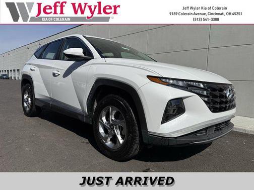 2023 Hyundai TUCSON SE