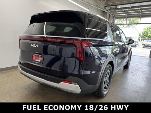 2026 Kia Carnival LX