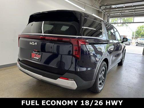 2026 Kia Carnival LX