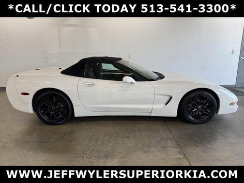 2003 Chevrolet Corvette Base
