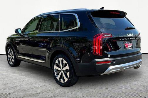Ebony Black 2022 Kia Telluride EX