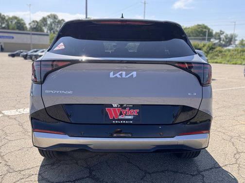 Wolf Gray 2026 Kia Sportage Hybrid SX-Prestige