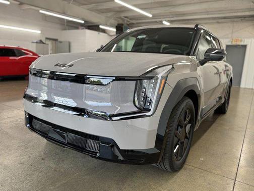 2026 Kia EV9 Land