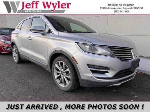 2015 Lincoln MKC Base