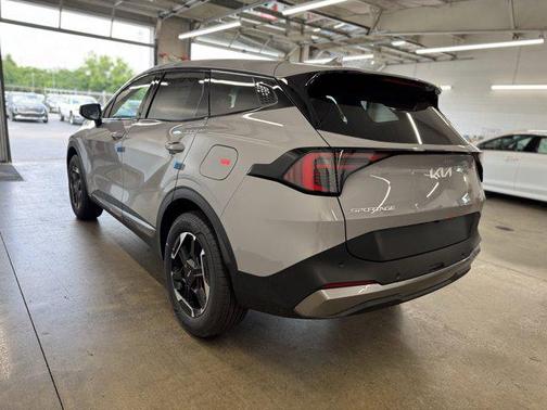 2026 Kia Sportage SX Turbo