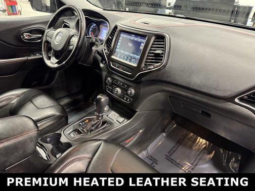 2020 Jeep Cherokee Trailhawk