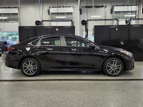 Aurora Black 2023 Kia Forte GT-Line