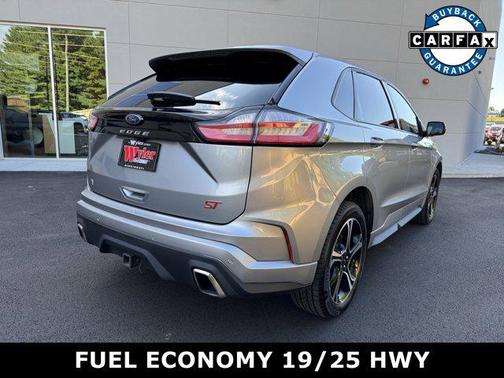 2022 Ford Edge ST