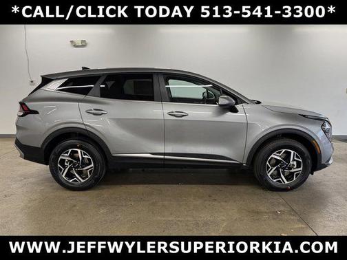 2025 Kia Sportage LX