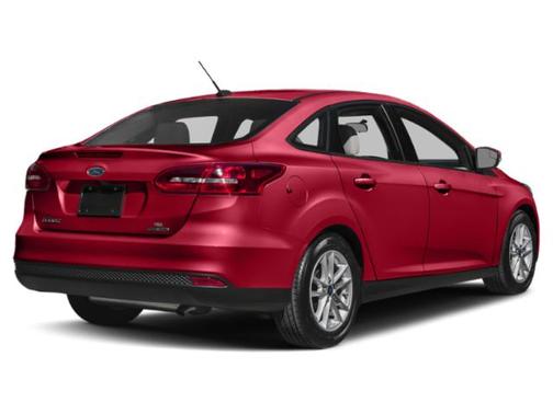 Hot Pepper Red Metallic Tinted Clearcoat 2018 Ford Focus SEL