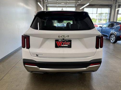 2025 Kia Sorento EX