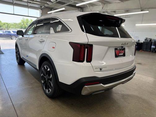 2025 Kia Sorento EX