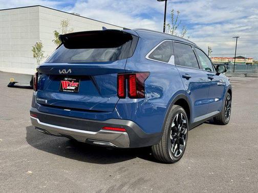 2024 Kia Sorento EX