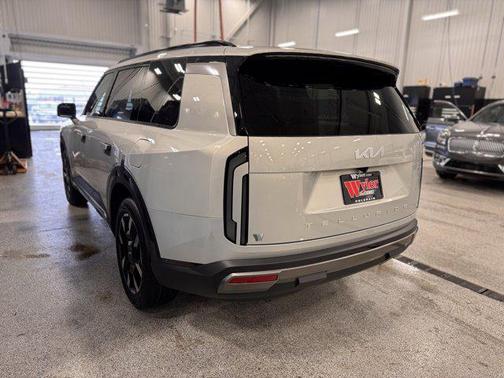 2027 Kia Telluride S
