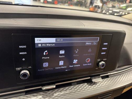 2022 Kia Carnival LXS