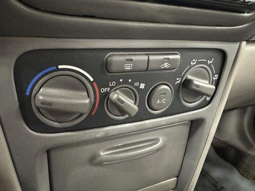 2002 Toyota Corolla CE