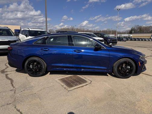 2026 Kia K5 GT-Line AWD